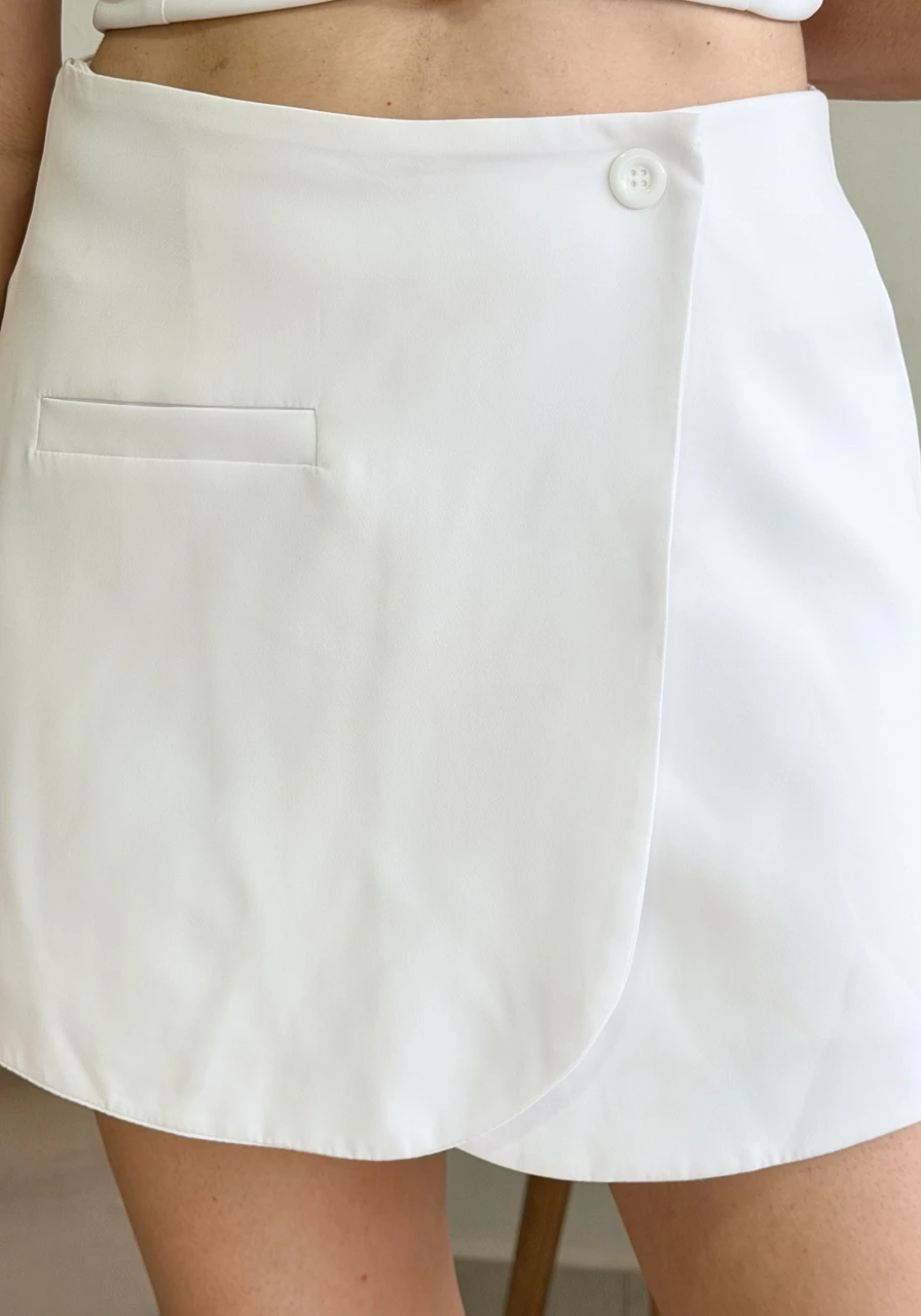 Short Saia Isabela