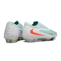 Chuteira Campo Nike Phantom GX 3 Elite FG Verde, Branco e... - imagem 3