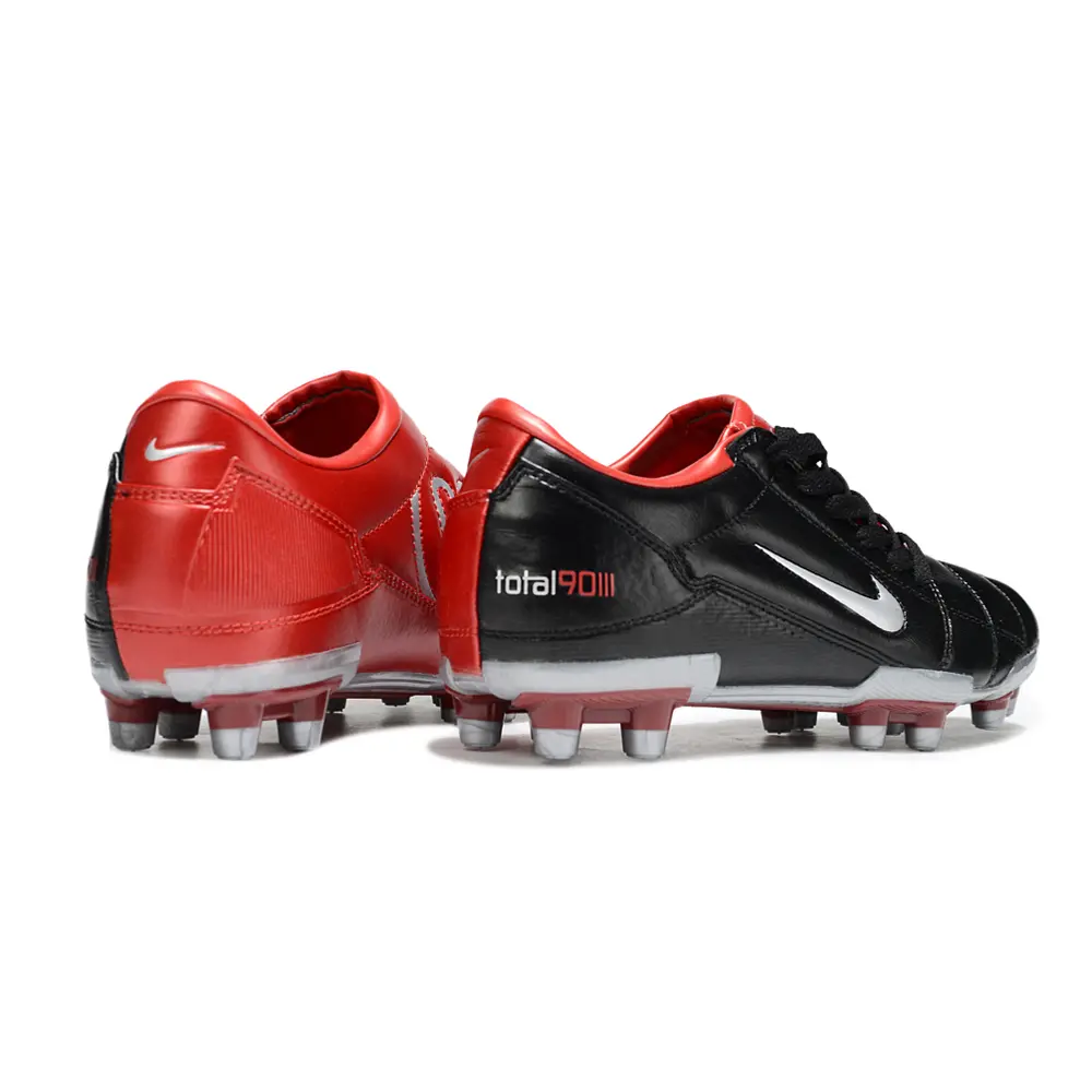 Chuteira Campo Nike Total 90 FG Preto e Vermelho