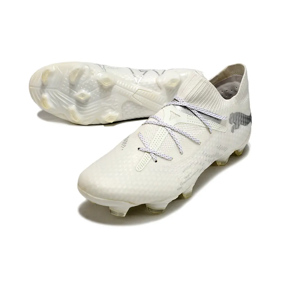 Chuteira Campo Puma Future 7 FG Branca e Prata