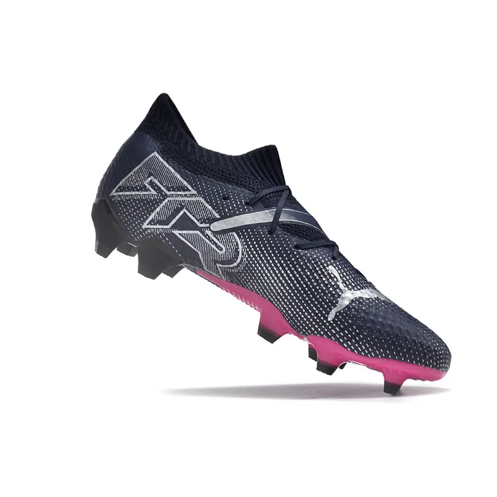 Chuteira Campo Puma Future 7 FG Preta e Rosa