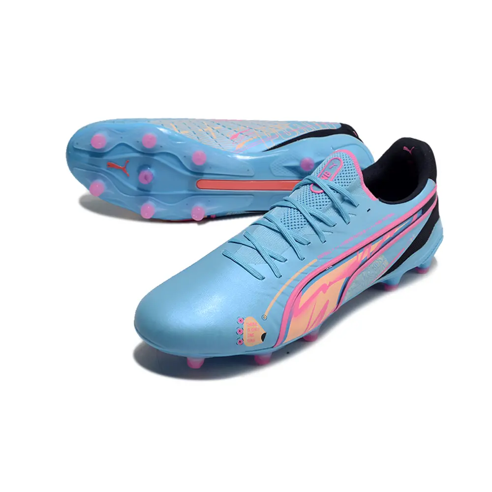 Chuteira Campo Puma King Ultimate FG Azul e Rosa