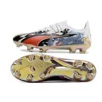 Chuteira Campo Puma Ultra Ultimate FG Branca, Azul e Rosa - imagem 4