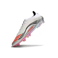 Chuteira Campo Adidas F50 FG Branco, Vermelho e Preto - imagem 2
