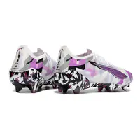 Chuteira Campo Puma Ultra 5 Ultimate FG Branco, Rosa e Preto - imagem 5
