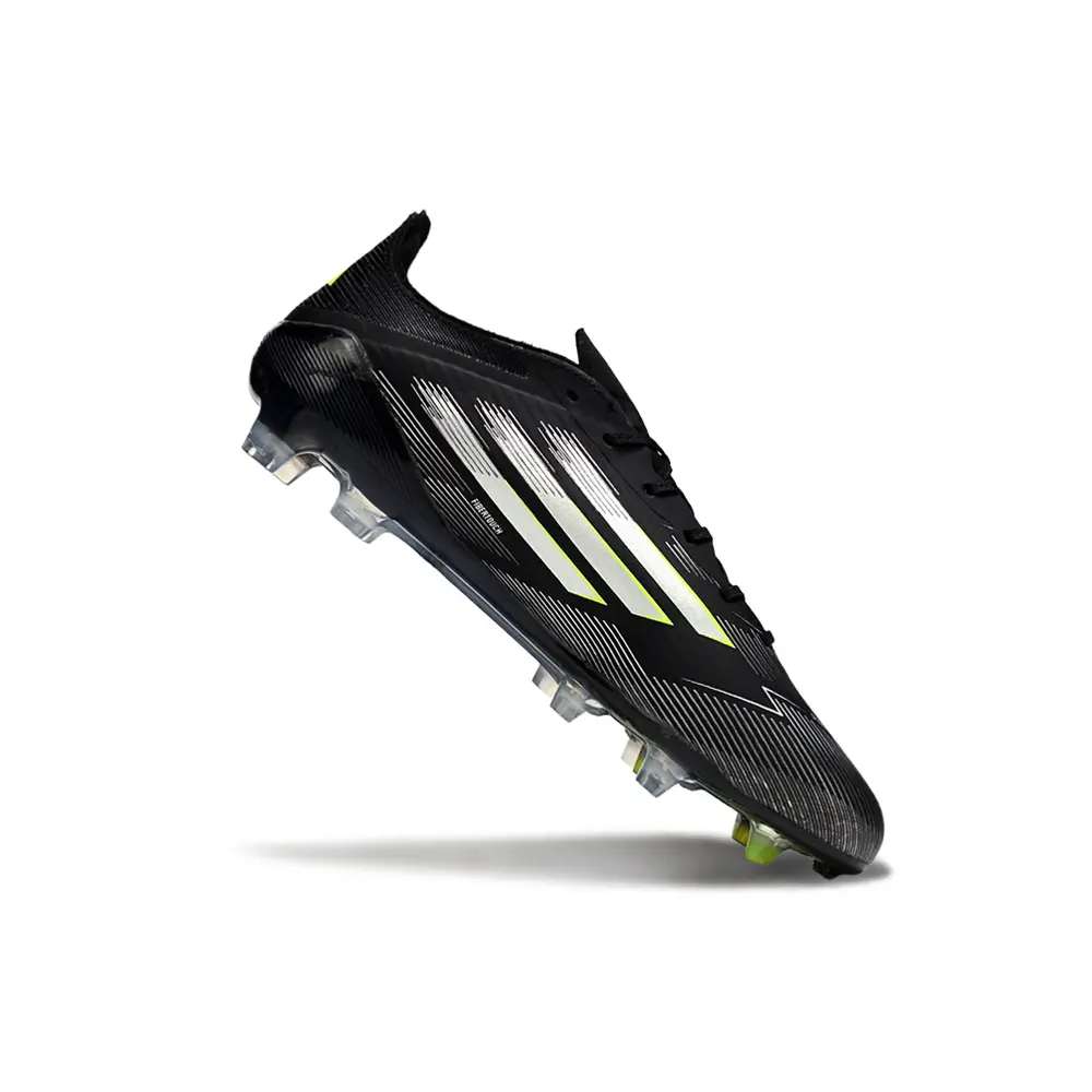 Chuteira Campo Adidas F50 FG Preto e Verde