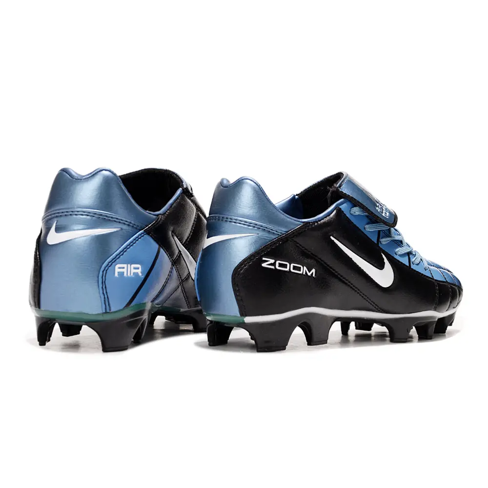 Chuteira Campo Nike Total 90 FG Preto e Azul