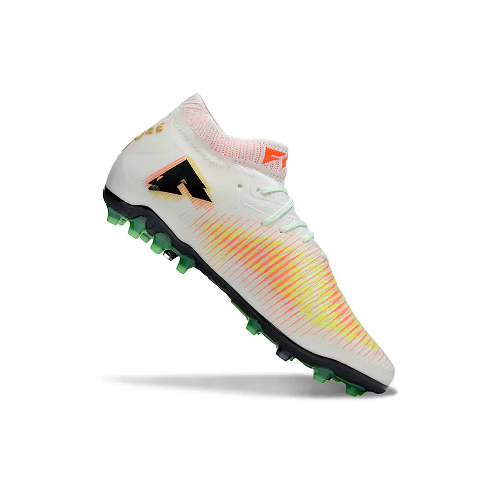Chuteira Society Puma Future 8 MG Branco, Laranja, Amarelo e Verde