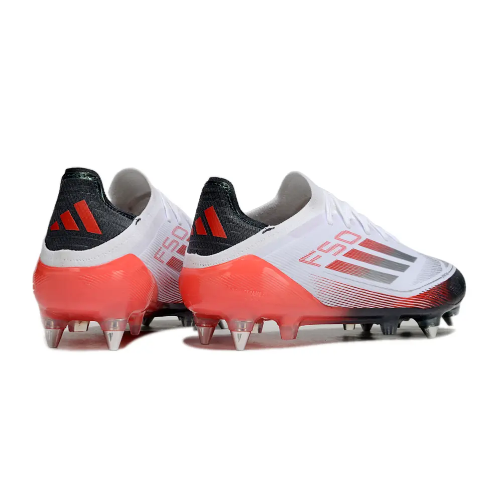 Chuteira Campo Adidas F50 Ponta de Aluminio Branco, 
