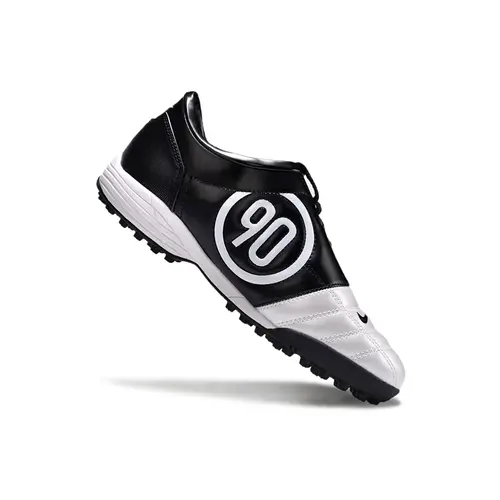 Chuteira Society Nike Total 90 TF Branco e Preto