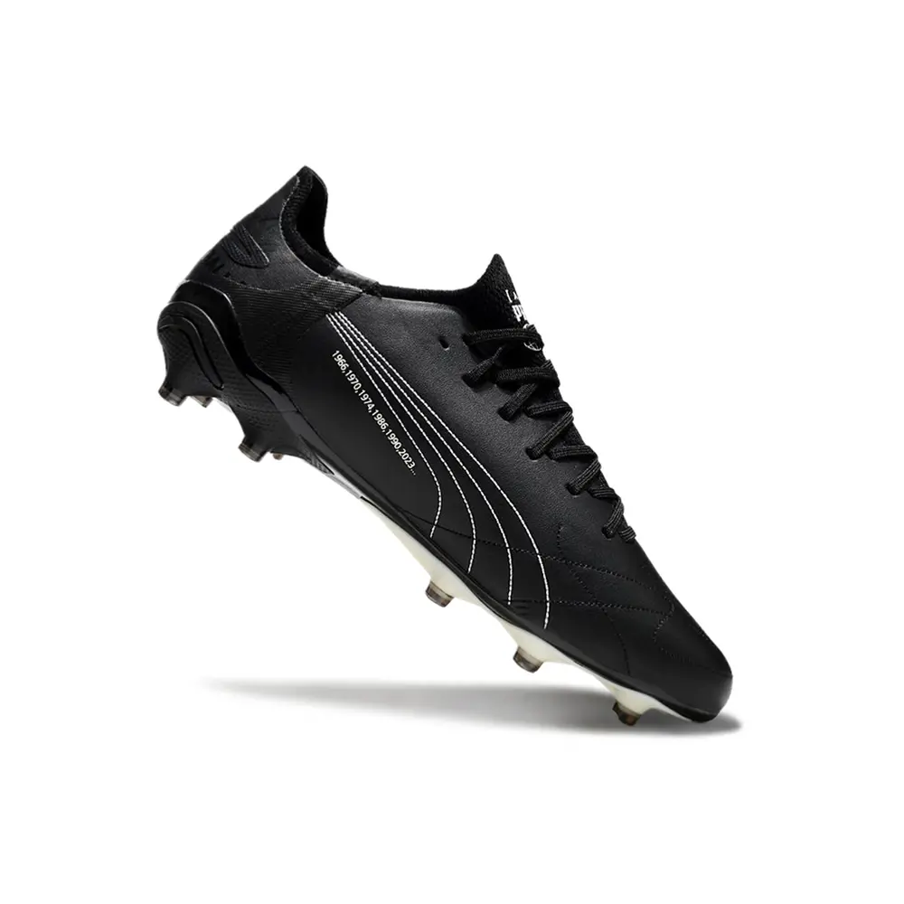 Chuteira Campo Puma King Ultimate FG Preta e Branca