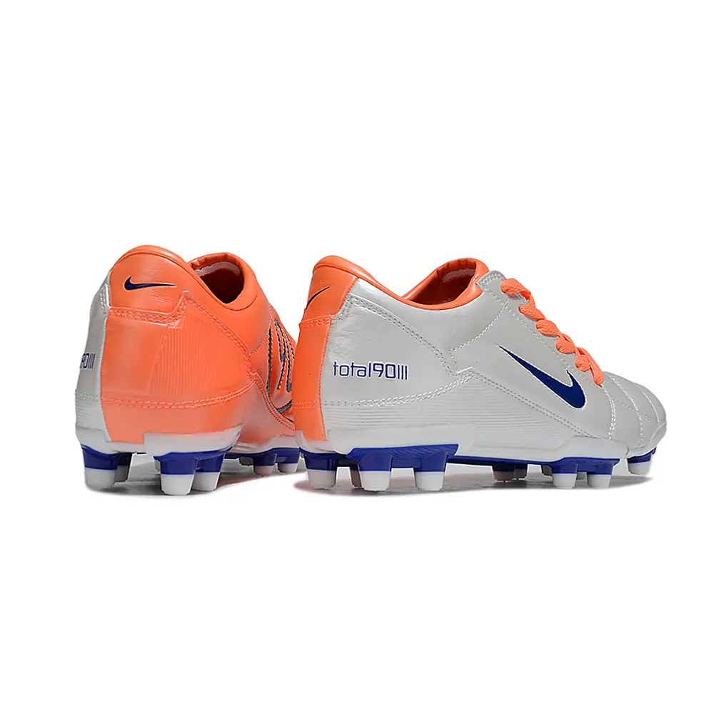 Chuteira Campo Nike Total 90 FG Prata, Laranja e Azul Farde de Boleiro