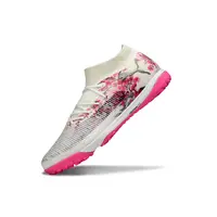 Chuteira Society Puma Future 8 TF Rosa e Branco | Farda de Boleiro - imagem 6
