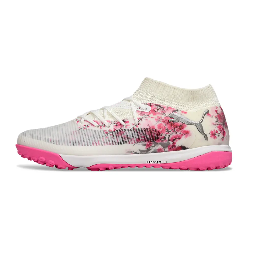 Chuteira Society Puma Future 8 TF Rosa e Branco | Farda de Boleiro
