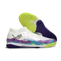 Chuteira Society Puma Future 8 TF Rosa e Branco | Farda de Boleiro - imagem 7