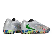 Chuteira Society Nike Phantom ReactX 6 Pro TF Prata - imagem 3