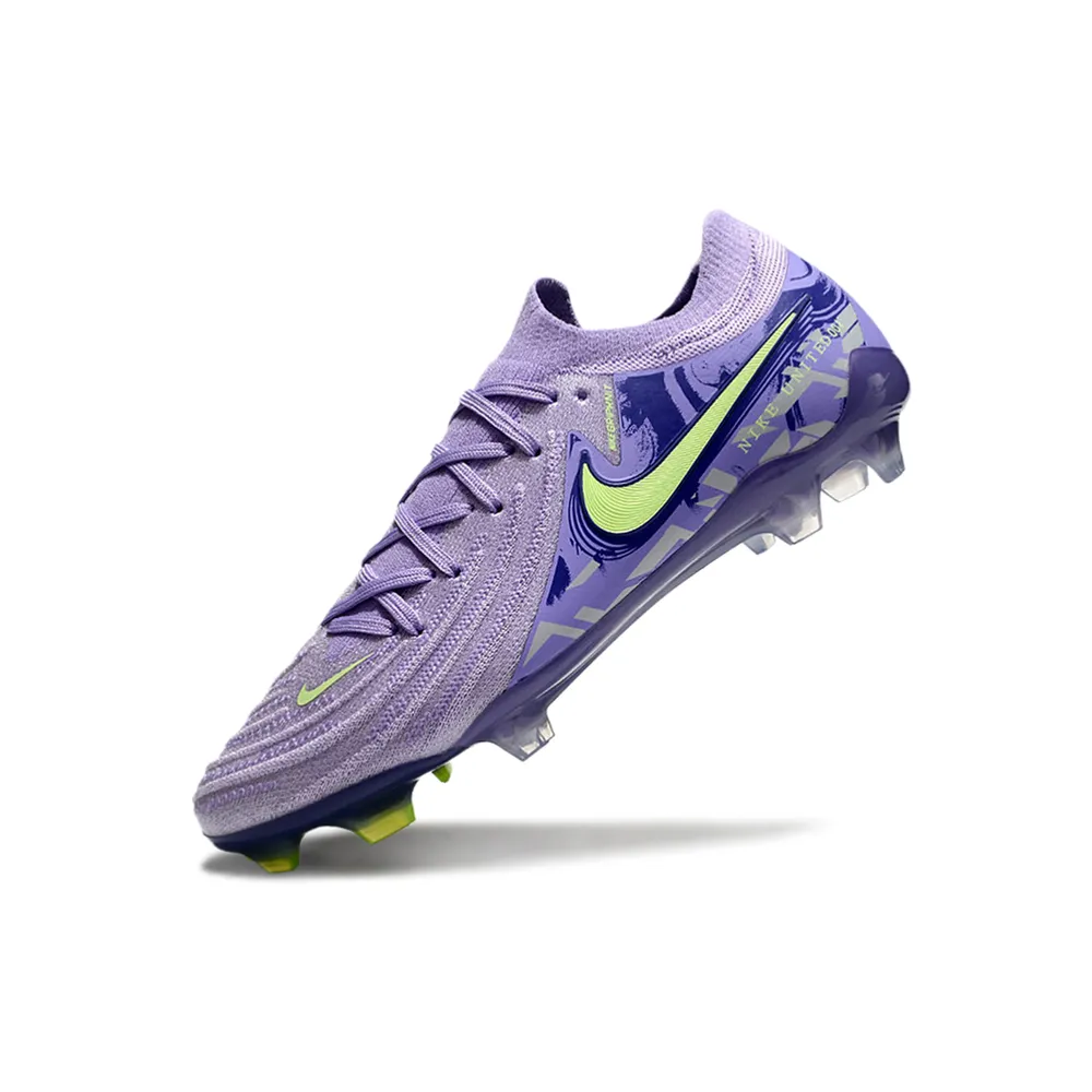 Chuteira Nike Phantom GX 2 | Performance e Estilo