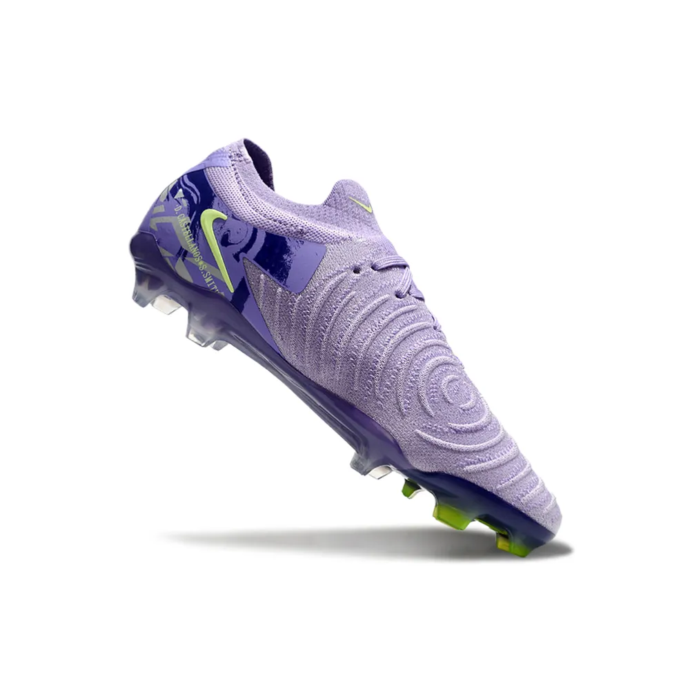 Chuteira Nike Phantom GX 2 | Performance e Estilo