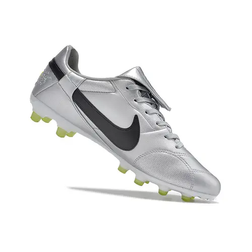 Chuteira Campo Nike Premier 3 FG Prata e Preto