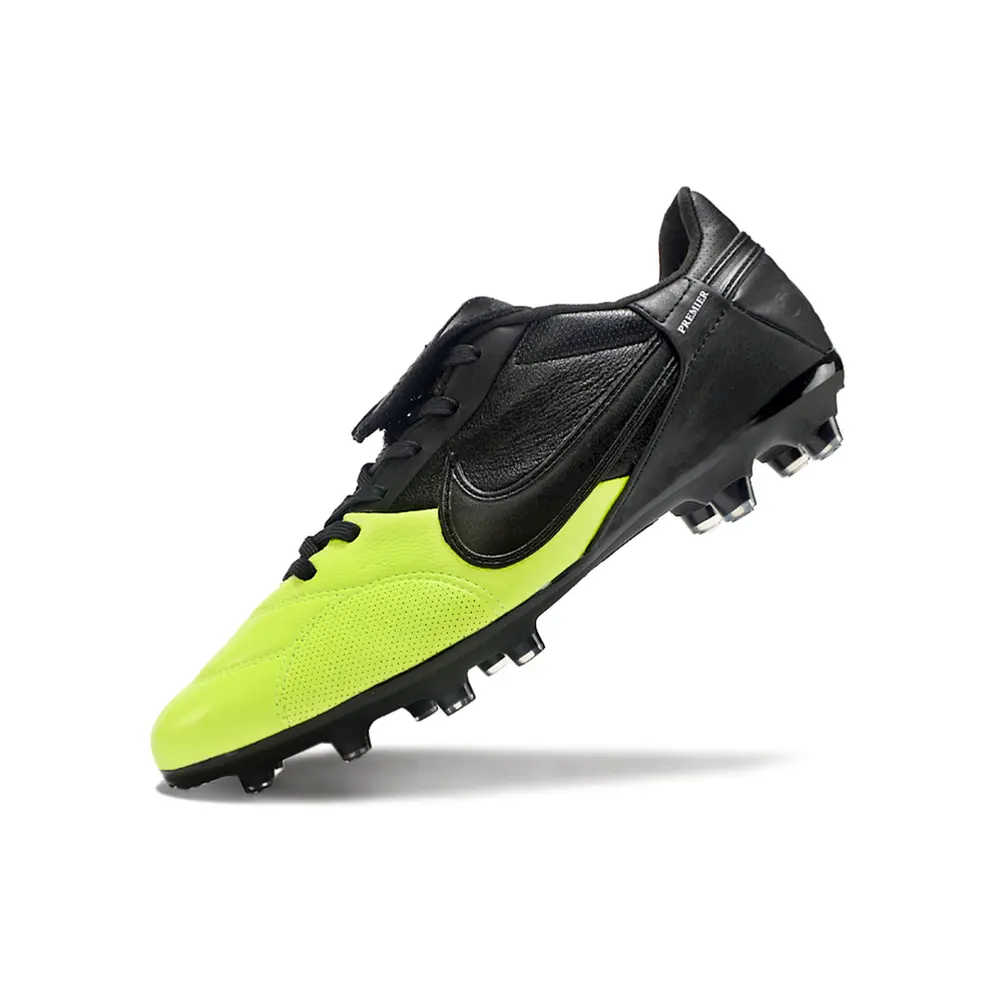 Chuteira Nike Premier 3 FG | Controle e tração imbatível