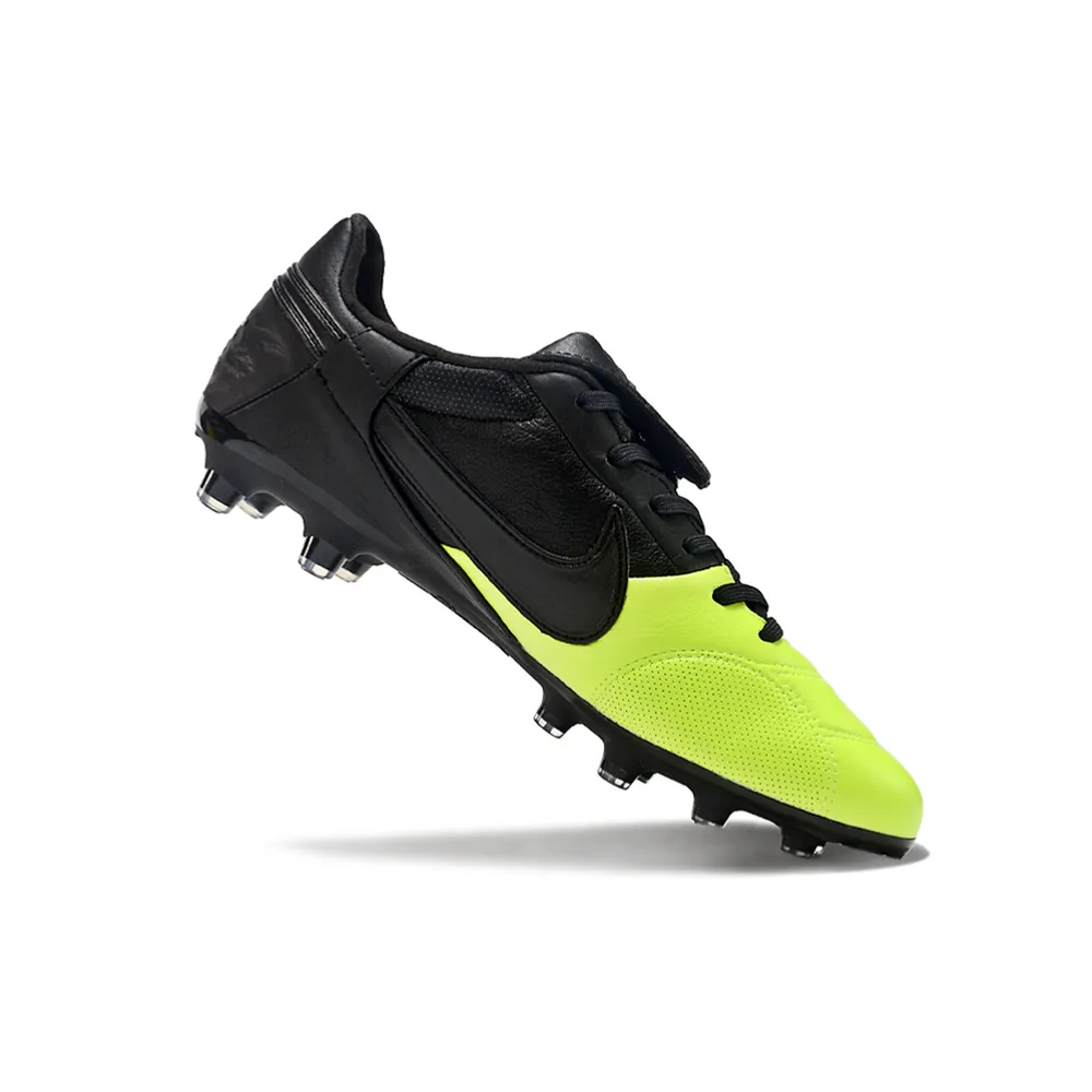 Chuteira Nike Premier 3 FG | Controle e tração imbatível