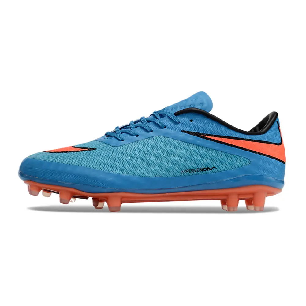 Chuteira Campo Nike Hypervenom | Estilo e Performance