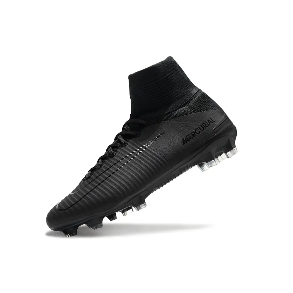 Chuteira Nike Mercurial | Design elegante e alta tração