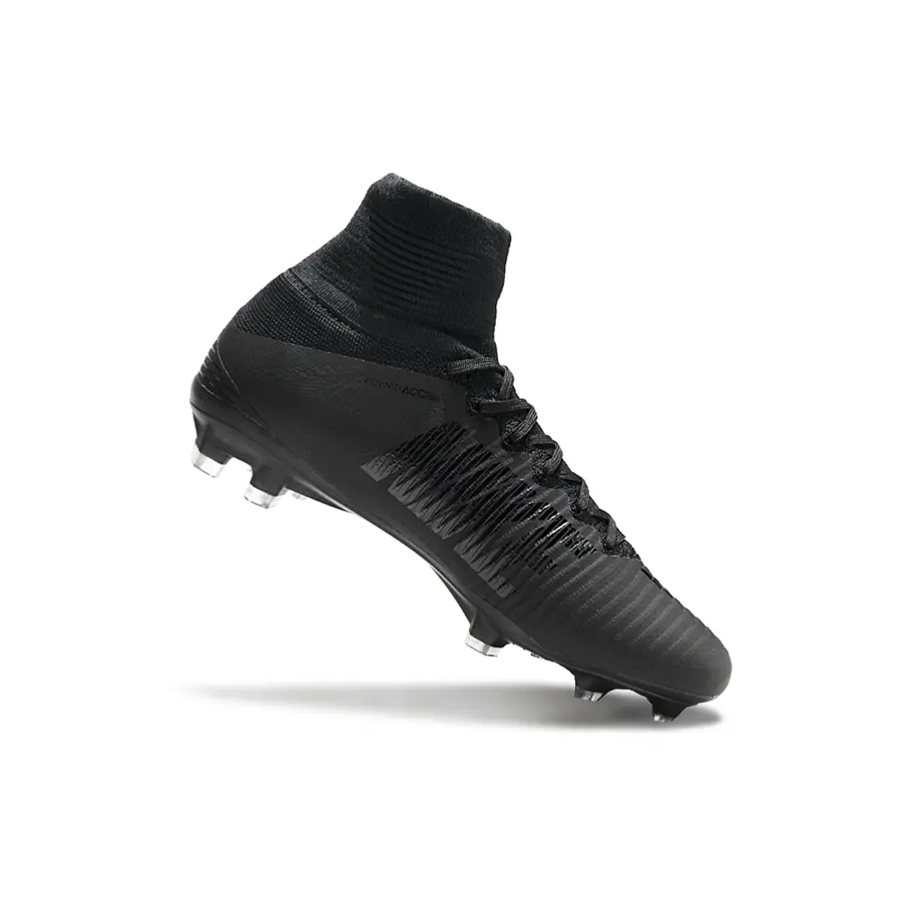 Chuteira Nike Mercurial | Design elegante e alta tração