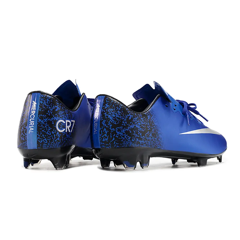 Chuteira Campo Nike Retrô Mercurial FG | Performance