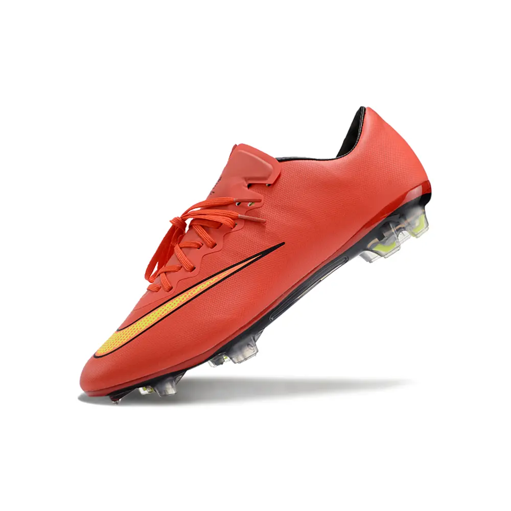 Chuteira Nike Mercurial 10 FG | Design Vibrante e Alta