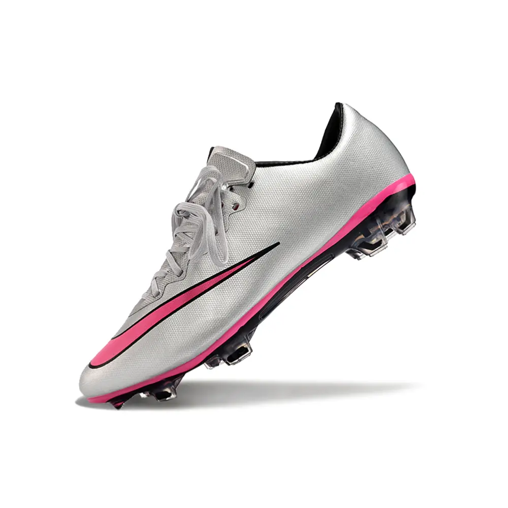Chuteira Nike Mercurial Vapor 10 | Elegância e performance
