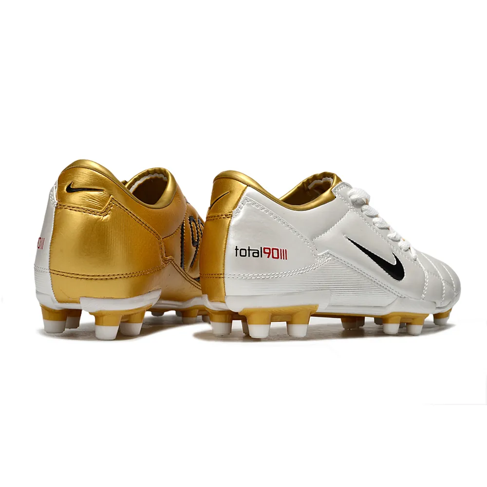 Chuteira Nike Total 90 | Durabilidade e Conforto