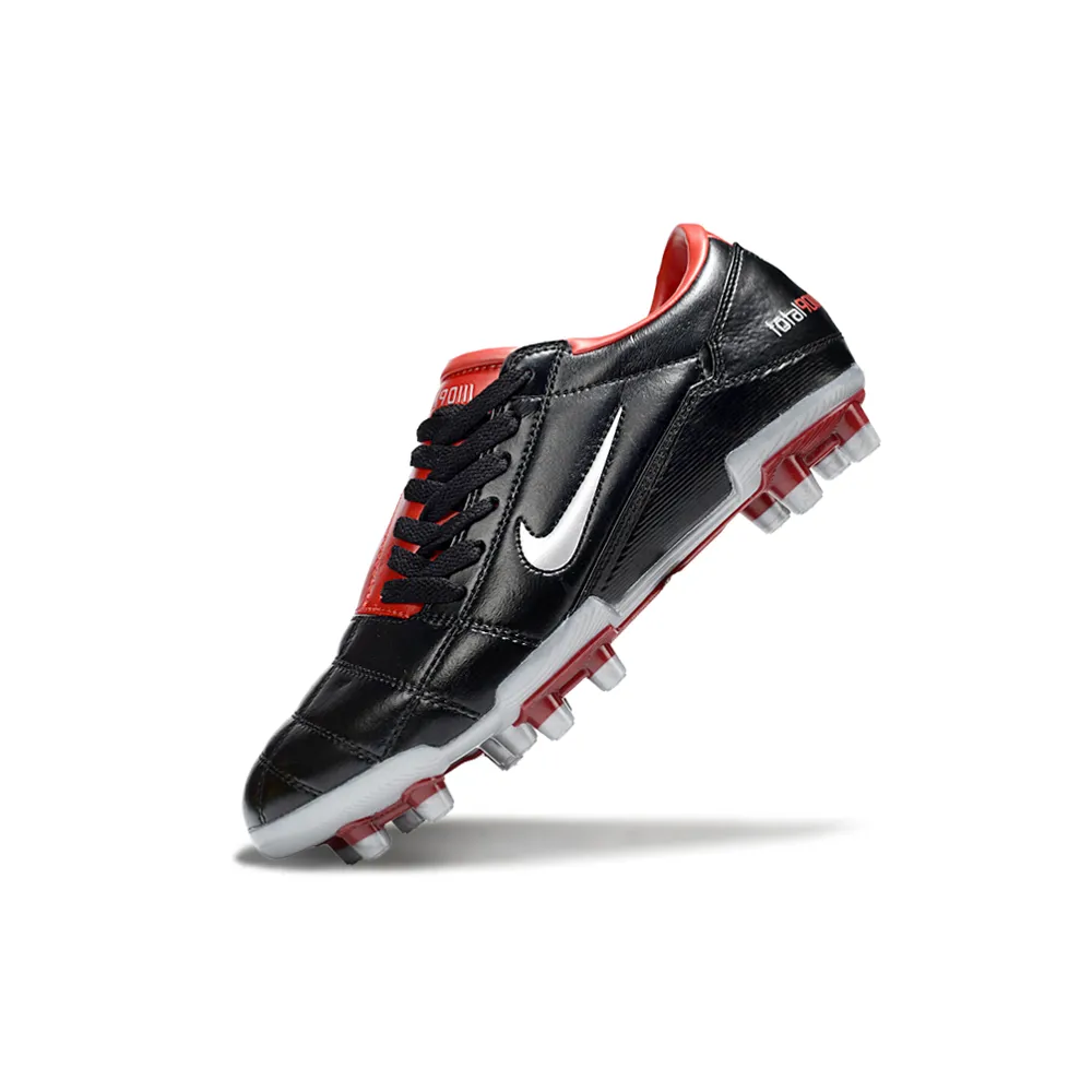 Chuteira Nike Total 90 FG | Leve e forte