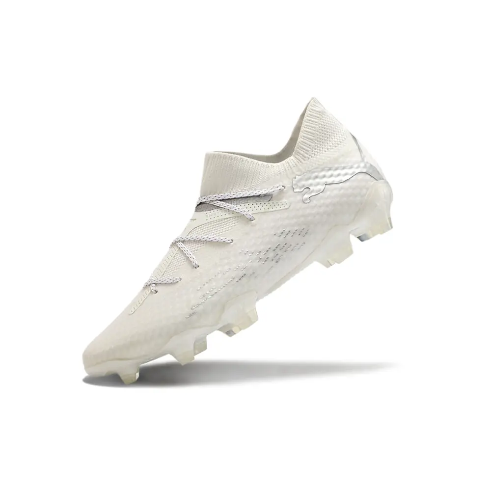 Chuteira Campo Puma Future 7 FG | Design elegante