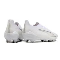 Chuteira Campo Puma Ultra 5 Ultimate FG Branca | Desempenho - imagem 3
