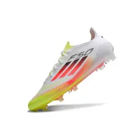 Chuteira Adidas F50 | Velocidade e Estilo - imagem 5