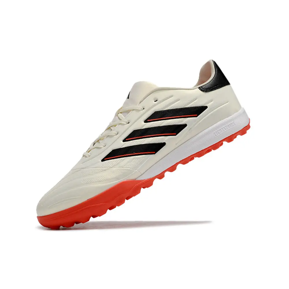 Chuteira Society Adidas | Conforto e Desempenho - Oferta