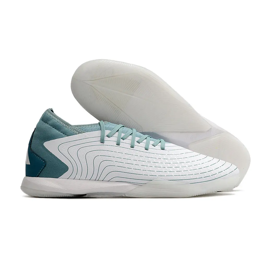 Chuteira Futsal Adidas Predator Accuracy | leve e confortável