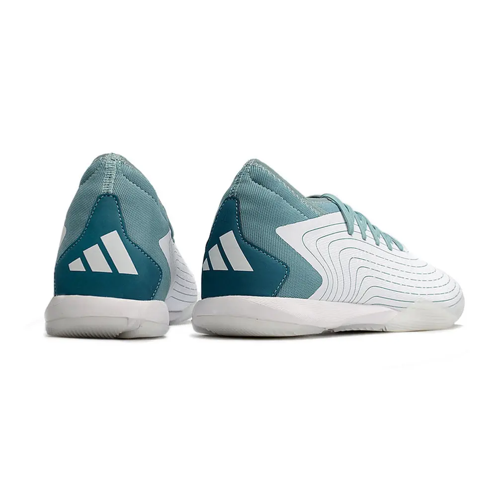 Chuteira Futsal Adidas Predator Accuracy | leve e confortável