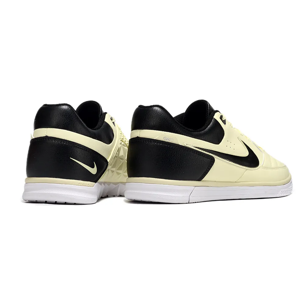 Chuteira Futsal Nike | Desempenho e Elegância