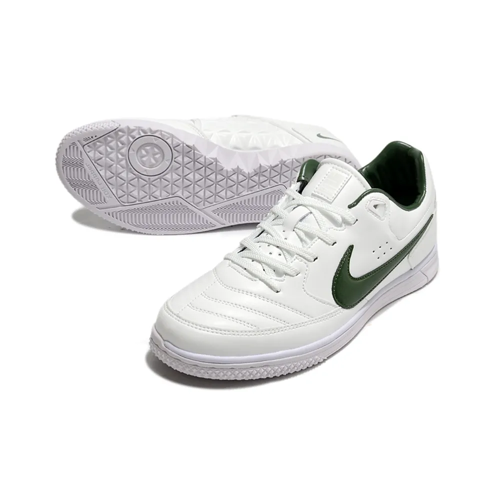 Chuteira Futsal Nike | Estilo Limpo e Suporte