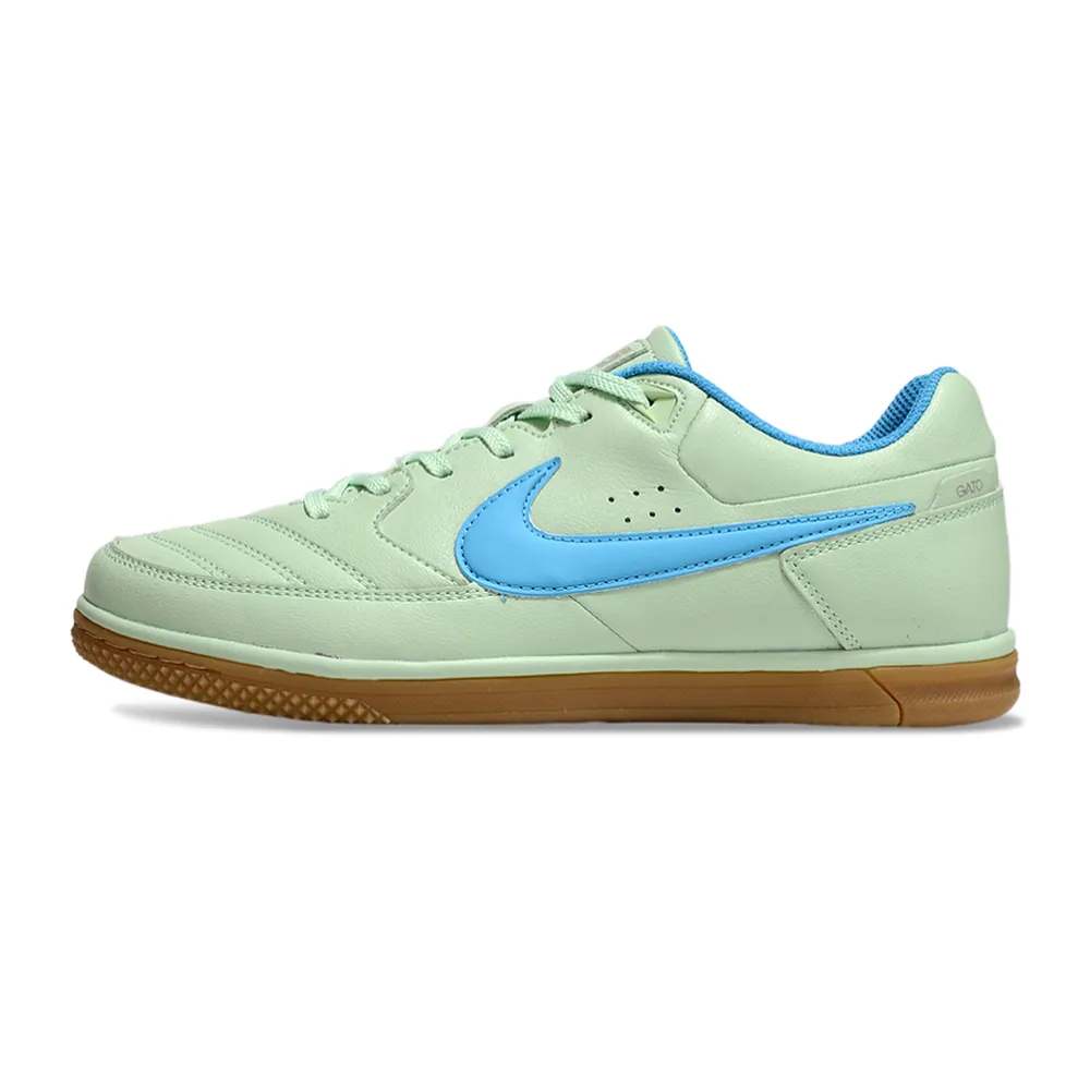 Chuteira Futsal Nike 5 Street Gato IC | Design moderno