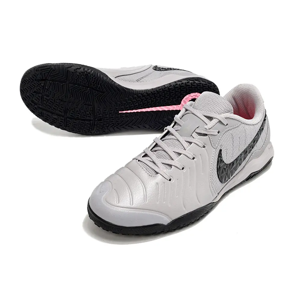 Chuteira Nike Tiempo Legend 10 IC | Prata e Preto Desempenho
