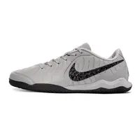 Chuteira Nike Tiempo Legend 10 IC | Prata e Preto Desempenho - imagem 1