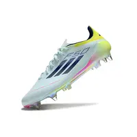 Chuteira Campo Adidas F50 | Leve, resistente e controle - imagem 4
