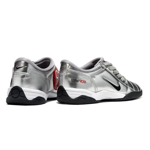Chuteira Futsal Nike Total 90 IC Prata e Preta