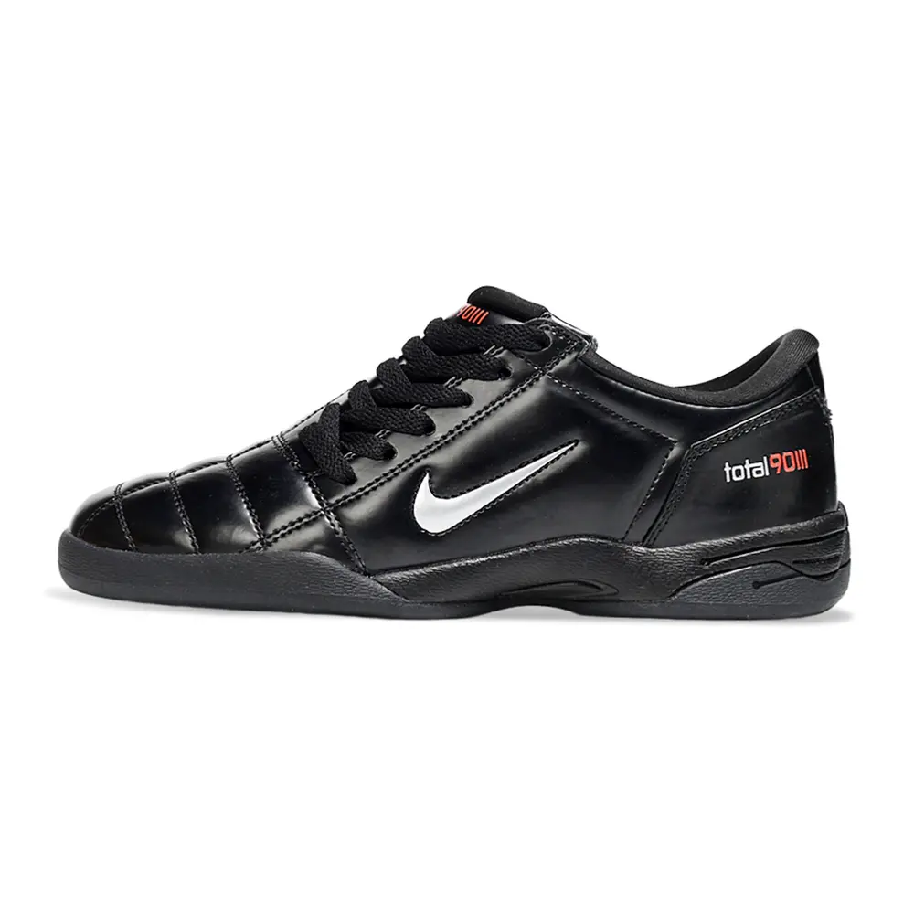 Chuteira Futsal Nike Total 90 IC Preta | Desempenho e Precisão