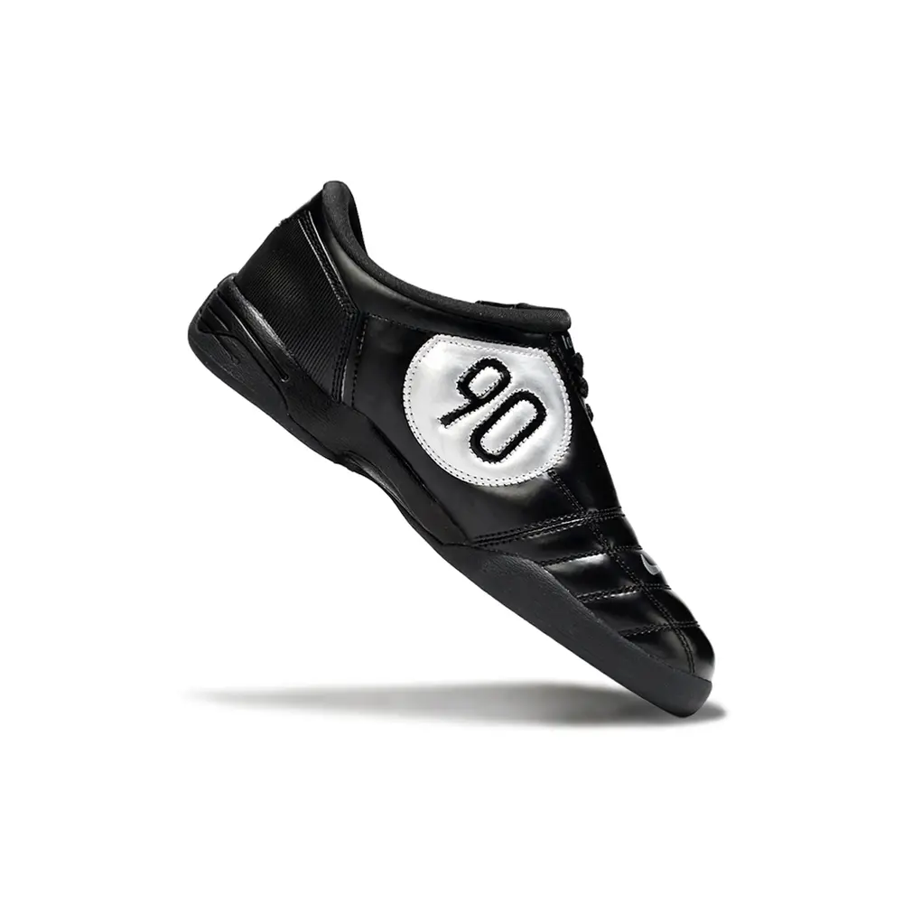 Chuteira Futsal Nike Total 90 IC Preta | Desempenho e Precisão
