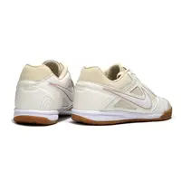 Chuteira Futsal Supreme Nike SB Bege | Design Exclusivo - imagem 3