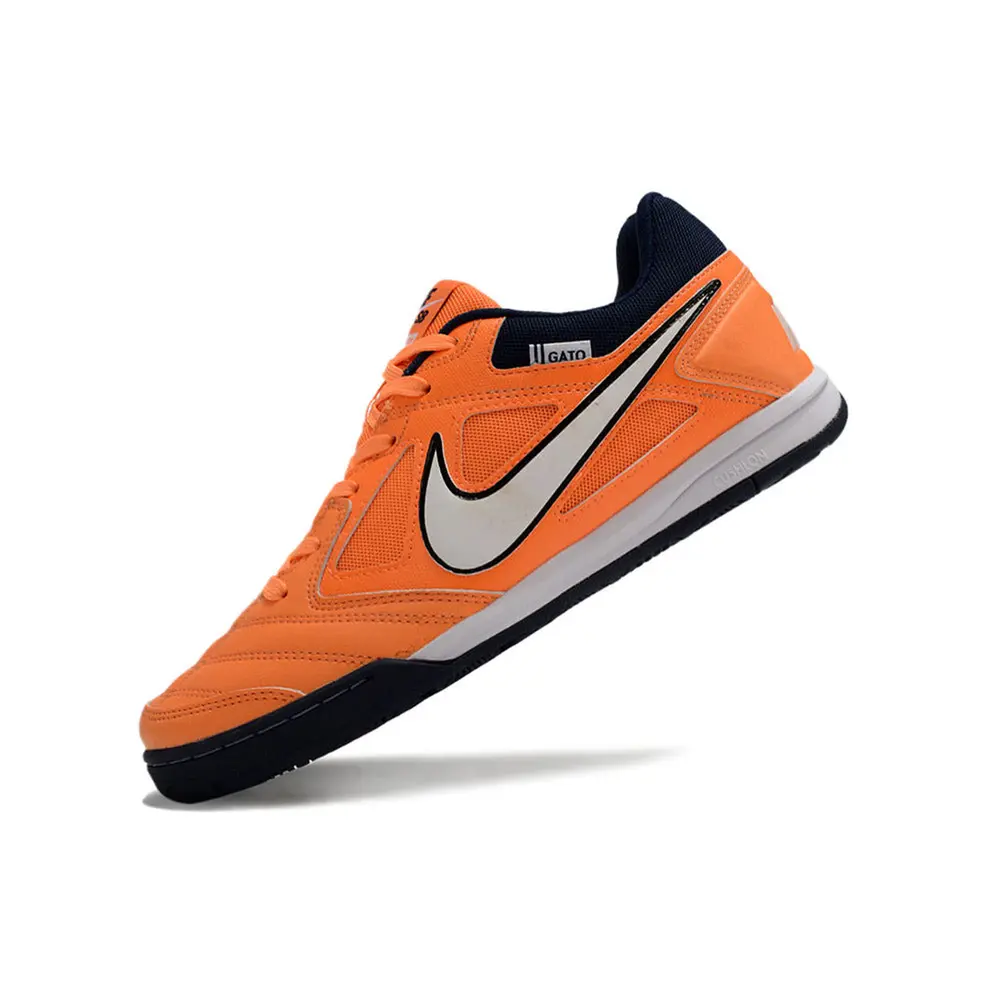 Chuteira Futsal Nike SB Gato IC | Colaboração Supreme